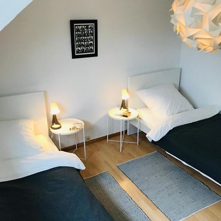 Ferien- Und Messewohnung In Meerbusch Bagian luar foto