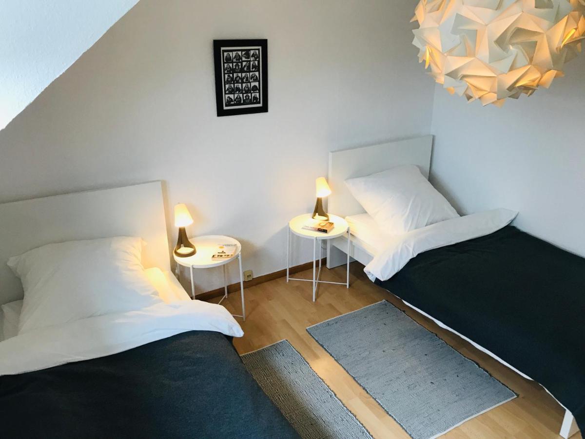 Ferien- Und Messewohnung In Meerbusch Bagian luar foto