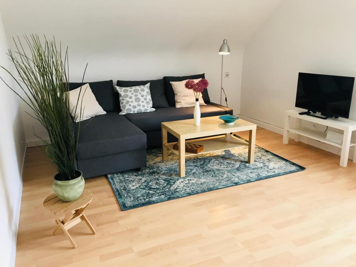 Ferien- Und Messewohnung In Meerbusch Bagian luar foto
