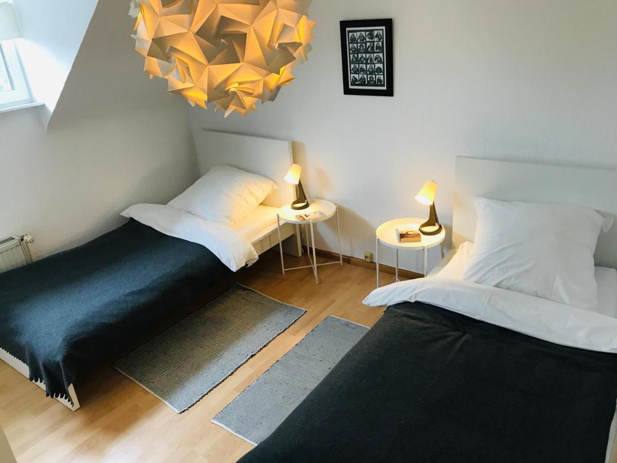 Ferien- Und Messewohnung In Meerbusch Bagian luar foto