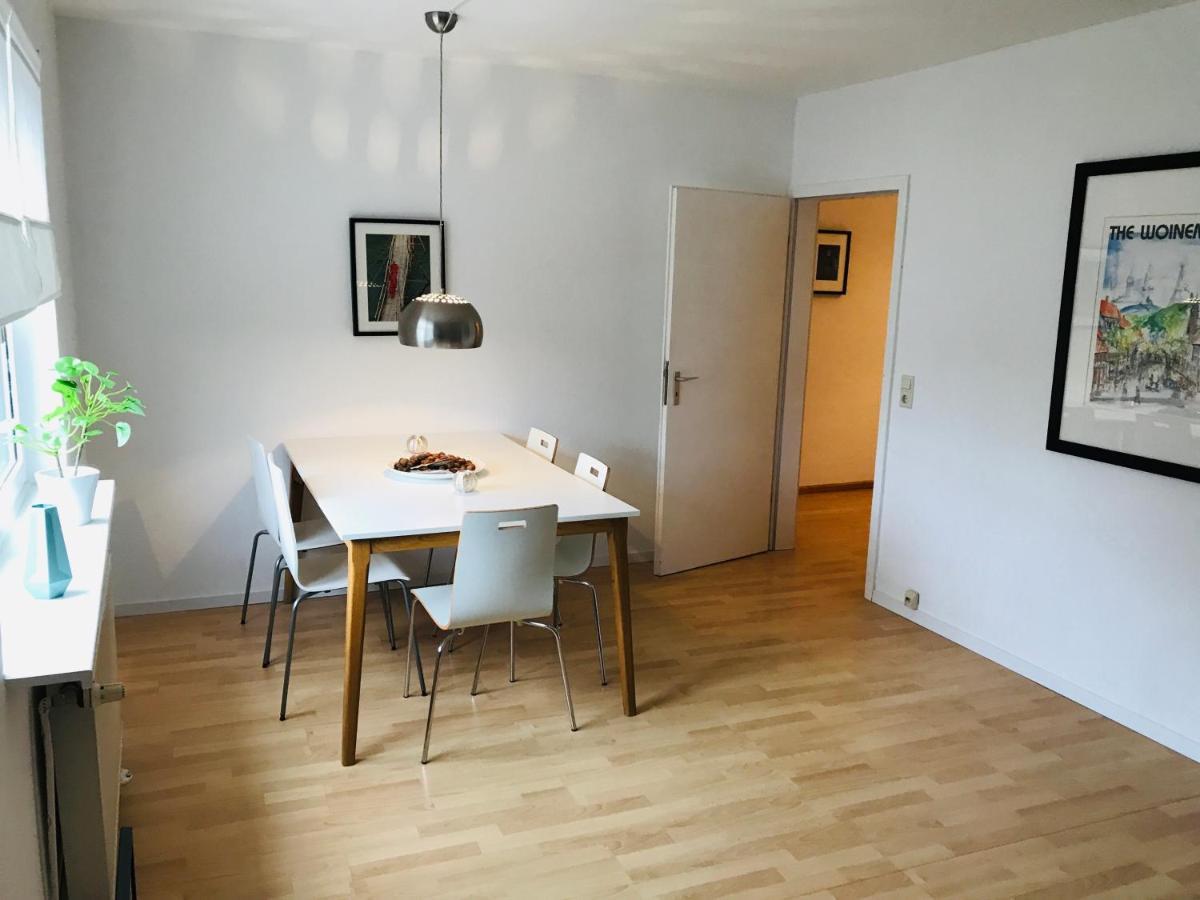 Ferien- Und Messewohnung In Meerbusch Bagian luar foto