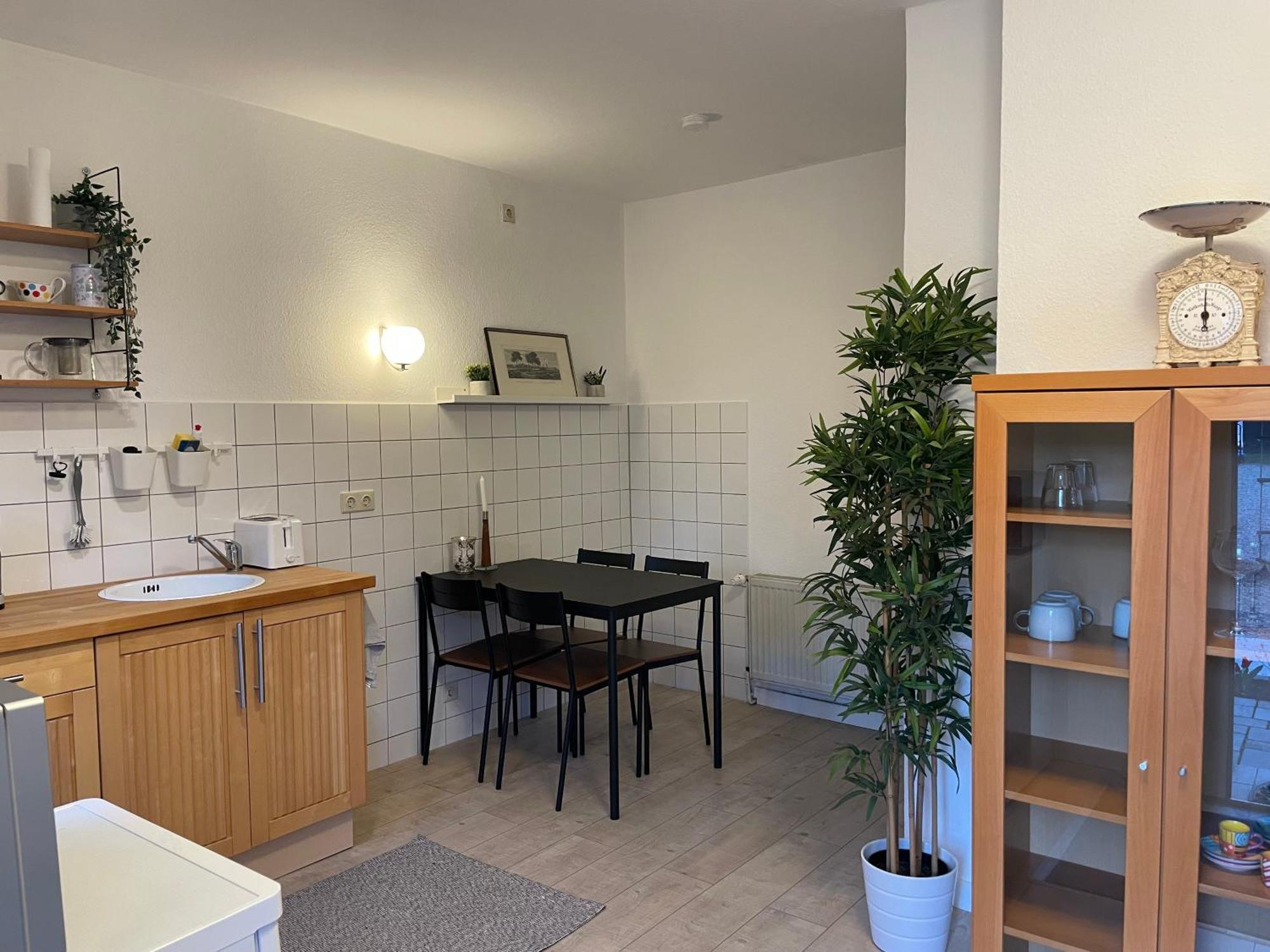 Ferien- Und Messewohnung In Meerbusch Bagian luar foto